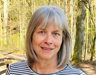 Ursula Steiger Porträtfoto im Wald